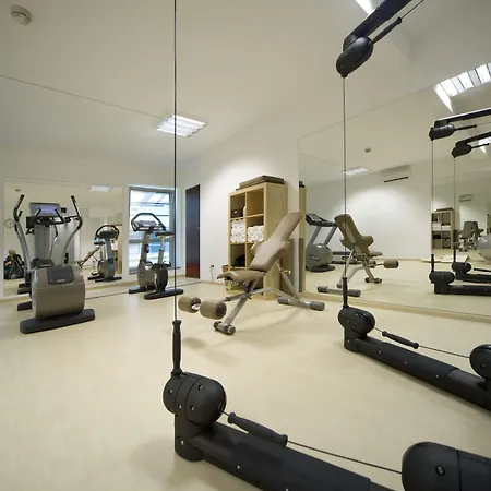 Ξενοδοχείο Wyndham Old Town 4*