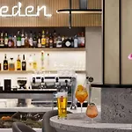 Wyndham Old Town מלון