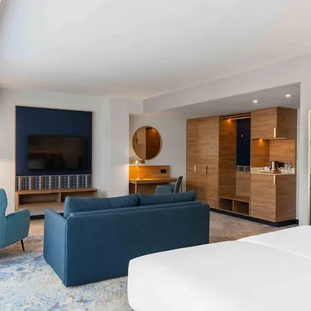 Wyndham Old Town Szálloda 4*