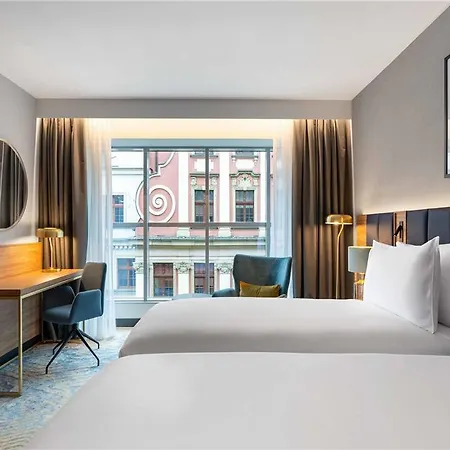 Wyndham Old Town 4*