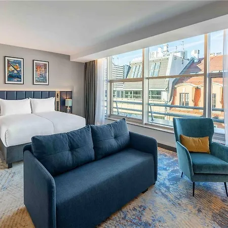 Wyndham Old Town Отель