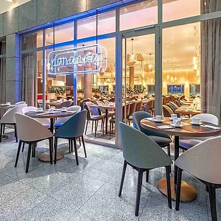 Wyndham Old Town فندق فروتسواف
