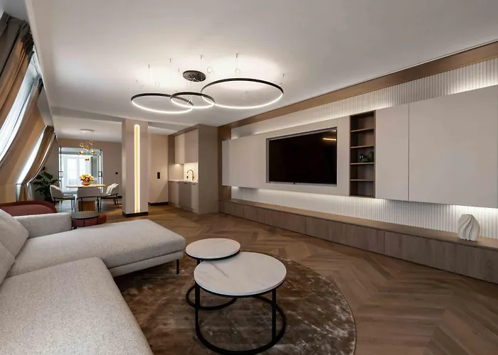 Ξενοδοχείο Wyndham Old Town 4*