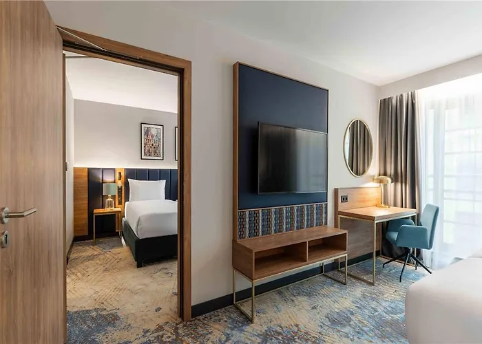 Wyndham Old Town Hotel