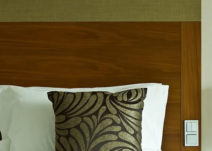 Ξενοδοχείο Wyndham Old Town 4*