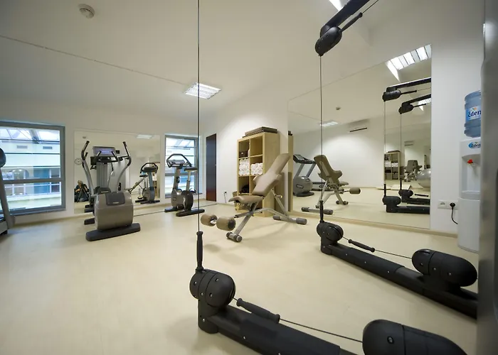 Ξενοδοχείο Wyndham Old Town 4*