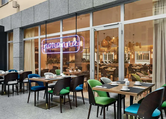 Hotel Wyndham Old Town 4*