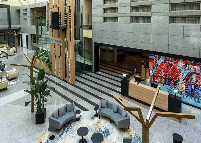 Wyndham Old Town Hotel 4*